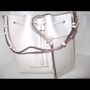 Dooney & Bourke Montecito Serena Large Crossbody